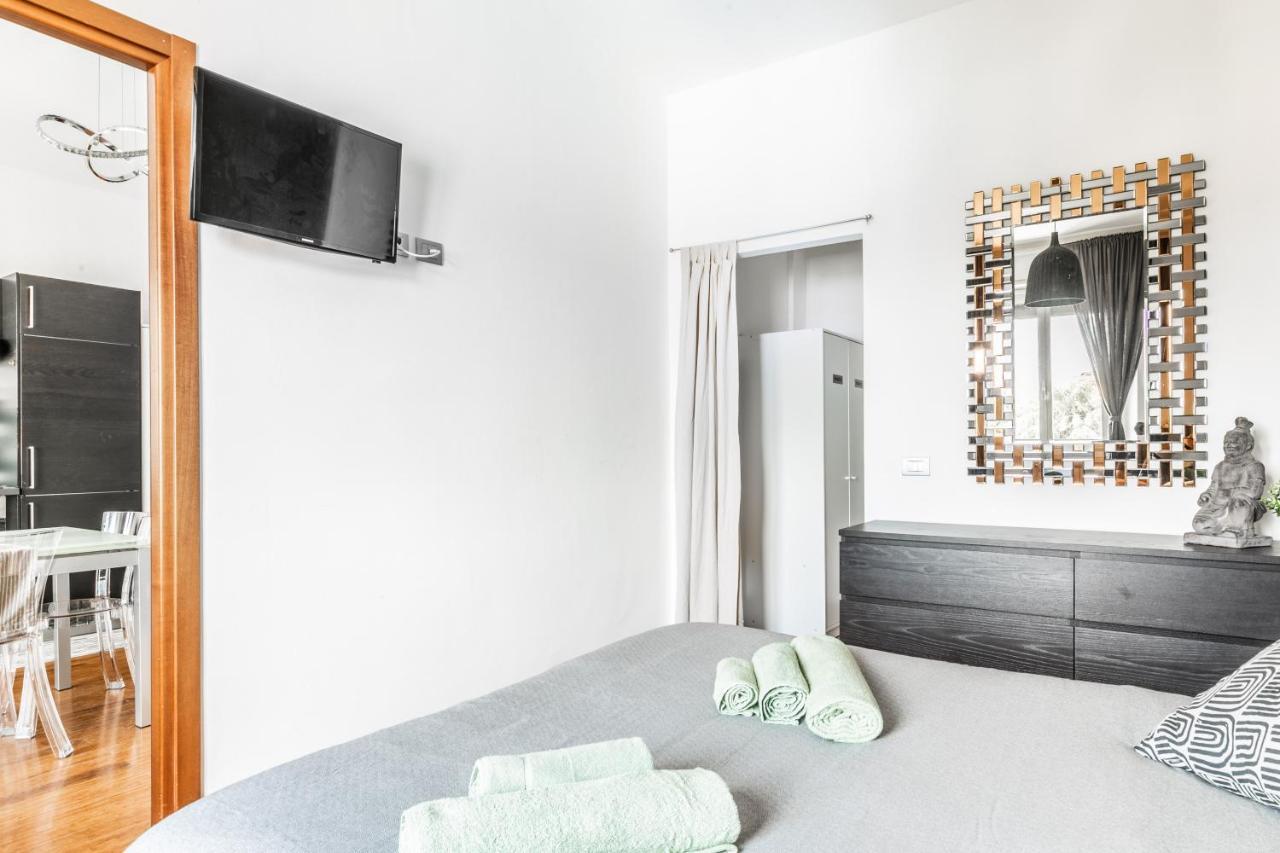 Апартаменты 'Tribal House' Sansiro-Rhofiera-Duomo Милан Экстерьер фото