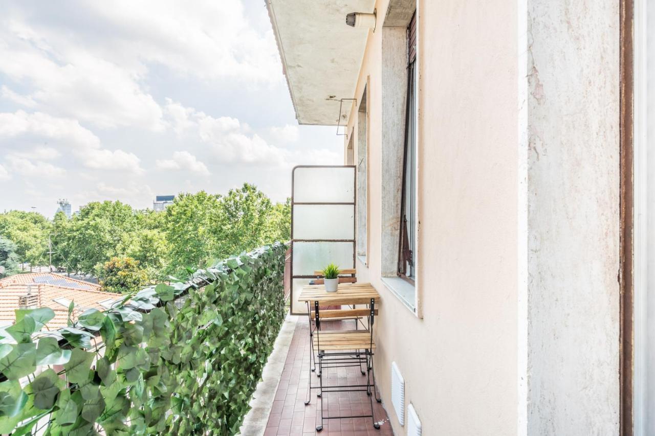 Апартаменты 'Tribal House' Sansiro-Rhofiera-Duomo Милан Экстерьер фото